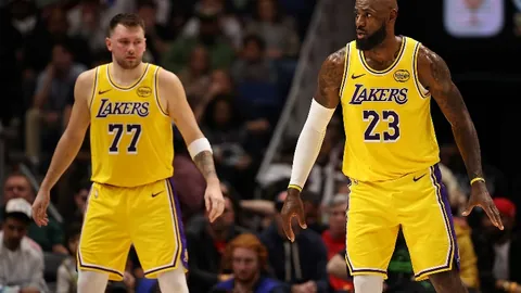 激情碰撞！1月11日热刺迎战维拉，12日曼联对决布莱顿，足总杯第3轮不容错过！