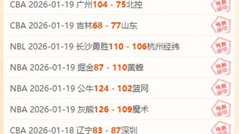 自2025年国家队首战以来，西蒙7次成功扑出点球，仅次于大马丁。